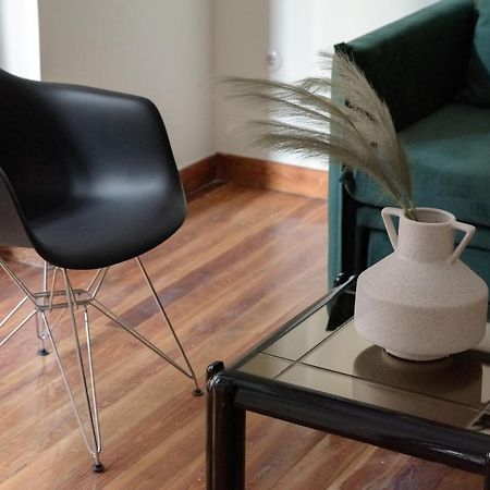 3Bdr Modern Design & Bright Interiors In Plaka Apartment เอเธนส์ ภายนอก รูปภาพ