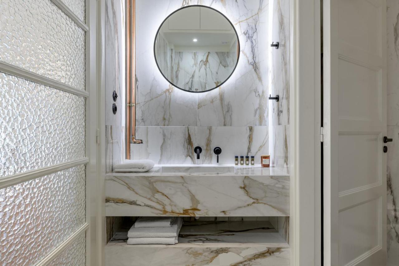 3Bdr Modern Design & Bright Interiors In Plaka Apartment เอเธนส์ ภายนอก รูปภาพ